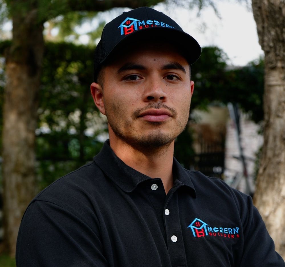 Slide of Modern Builders