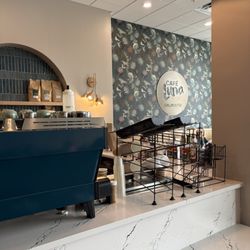 Cafe Luna - Inside