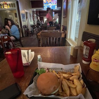 Keg & Barrel - Inside - Pubs Near Me - Hattiesburg, Mississippi Keg & Barrel - Inside - Pubs Near Me - Hattiesburg, Mississippi