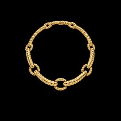 Silver & Gold Cash Buyer - Gold bracelet, We buy gold bracelets, from bangles to heavy chains--even broken pieces. Visit Silver & Gold Cash Buyer in Edmond.