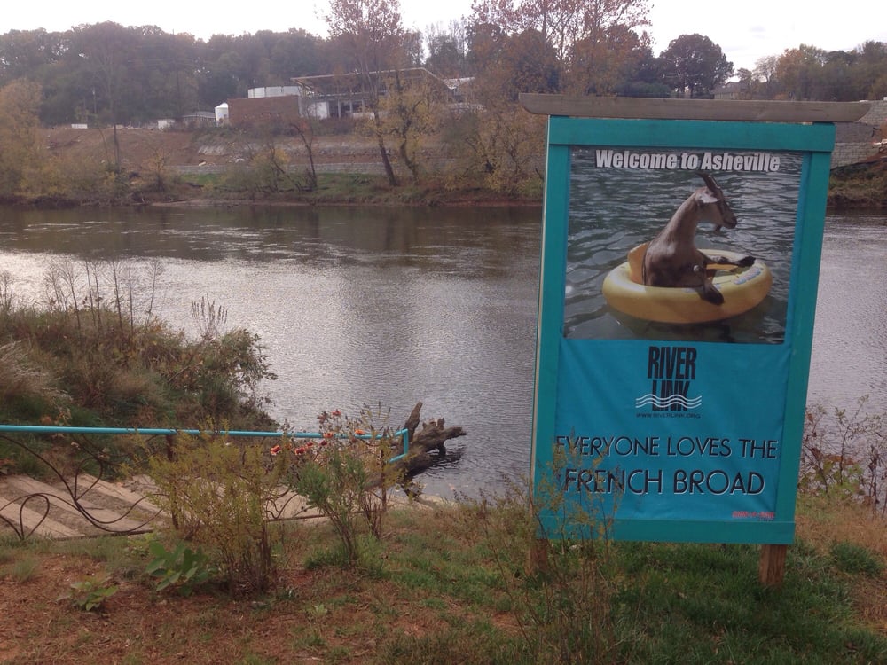 RiverLink - social services organization in Asheville, NC