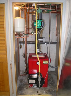 Williamsburg Plumbing and Heating Services Logo