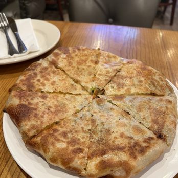 Mum Feteer - Mediterranean Near Me - Astoria, New York