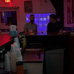 Oasis Bar Tapas & Lounge