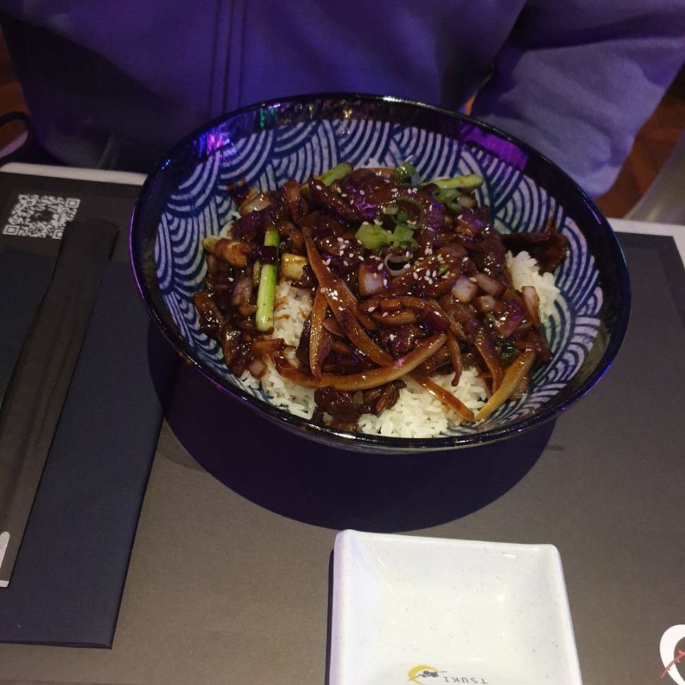 Tsuki - Sushi Bars Near Me - Sheffield, XSY
