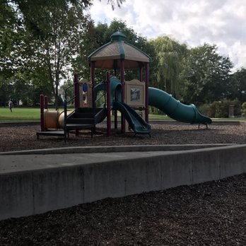 Willow Springs Park - Parks Near Me - West Des Moines, Iowa Willow Springs Park - Parks Near Me - West Des Moines, Iowa