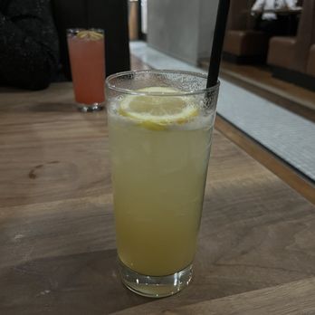Echo & Rig - Pineapple Express mocktail - Steakhouses Near Me - Sacramento, California