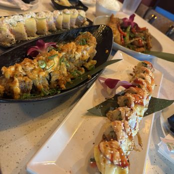 Crunch - Sushi Bars Near Me - West Valley City, Utah