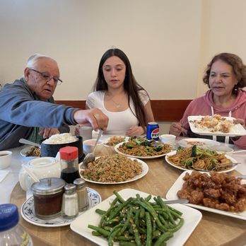 Chef Hunan - Family style meal - Cantonese Near Me - San Francisco, California