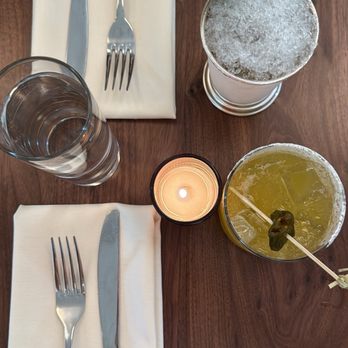 Fairbanks - Margarita and mint julep - Salad Near Me - Lewiston, New York