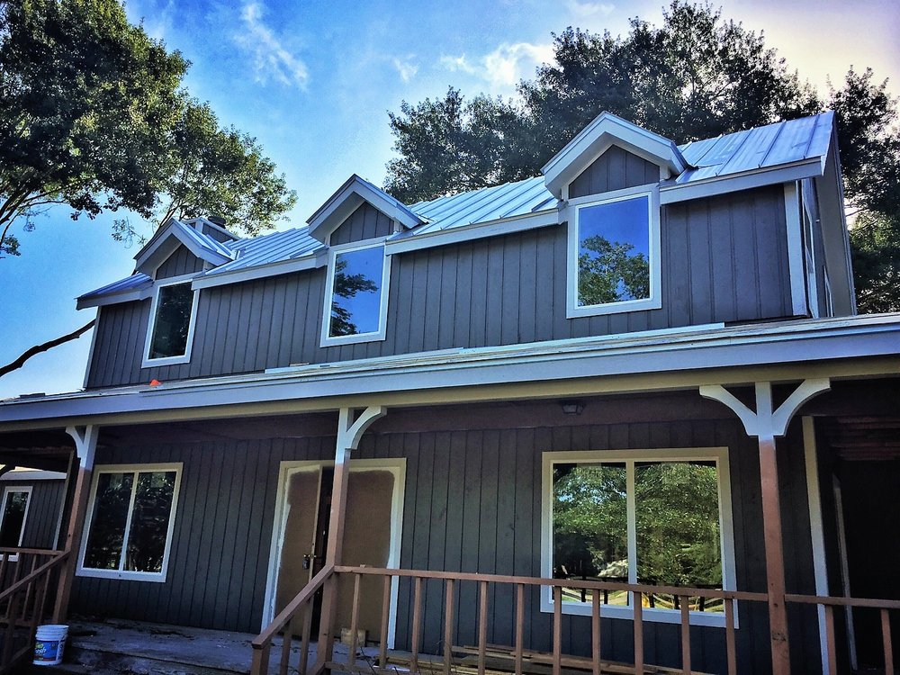 Slide of Strata Roofing and Construction