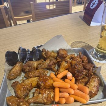 Buffalo Wild Wings - Traditional Wings - Chicken Wings Near Me - Ypsilanti, Michigan