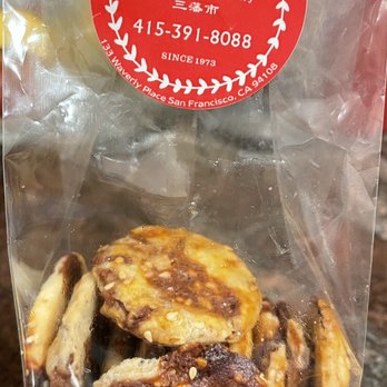 iCafe - They sell little chicken biscuit in prepackaged bags. - Bakeries Near Me - San Francisco, California