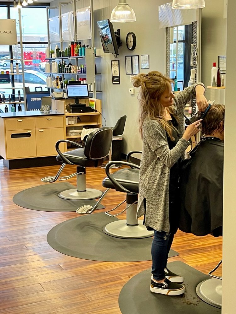 SUPERCUTS SARATOGA SPRINGS Updated September 2024 21 Photos 717