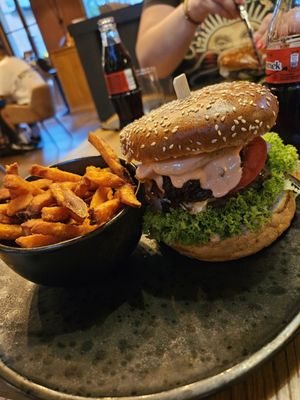 Moo Moo Steak & Burger Club by null