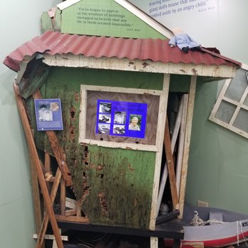 Pacific tsunami museum kamehameha avenue hilo hi