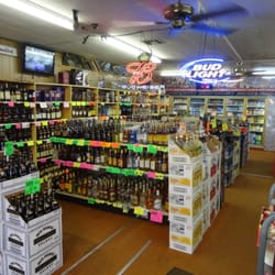 D & D's Liquor Store - Inside Store