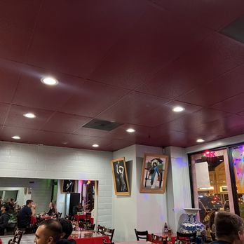 Miss Saigon - Ambiance - Vietnamese Near Me - Oakland, California Miss Saigon - Ambiance - Vietnamese Near Me - Oakland, California