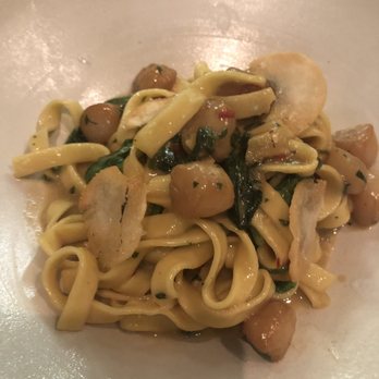 PAI Honolulu - Smoked scallops fettuccini - New American Near Me - Honolulu, Hawaii PAI Honolulu - Smoked scallops fettuccini - New American Near Me - Honolulu, Hawaii