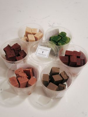 Coconama Chocolate by null