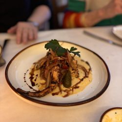 Plori Restaurant - Oktapodi Scharas