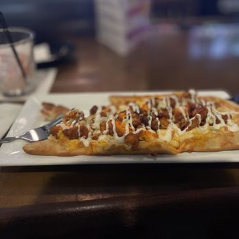 Octoraro Hotel & Tavern - Buffalo chicken flatbread with bacon. - New American Near Me - Oxford, Pennsylvania Octoraro Hotel & Tavern - Buffalo chicken flatbread with bacon. - New American Near Me - Oxford, Pennsylvania