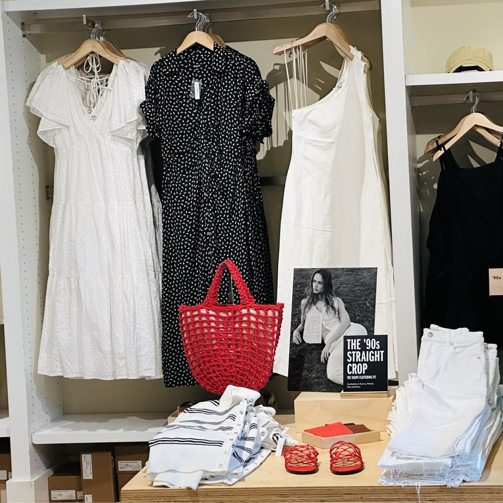 The Best 10 Women's Clothing near Madewell Bridgeport Village in Tigard, OR  - Yelp