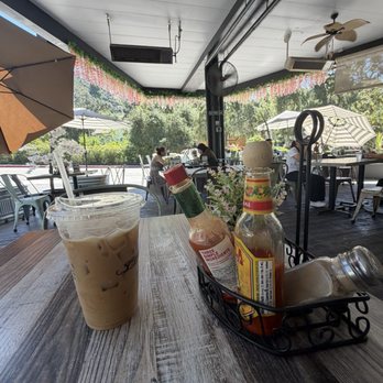Wild Oak Cafe - It's so cozy. They make the most cracked and smoothest iced drinks in glendale! - Cafes Near Me - Glendale, California Wild Oak Cafe - It's so cozy. They make the most cracked and smoothest iced drinks in glendale! - Cafes Near Me - Glendale, California