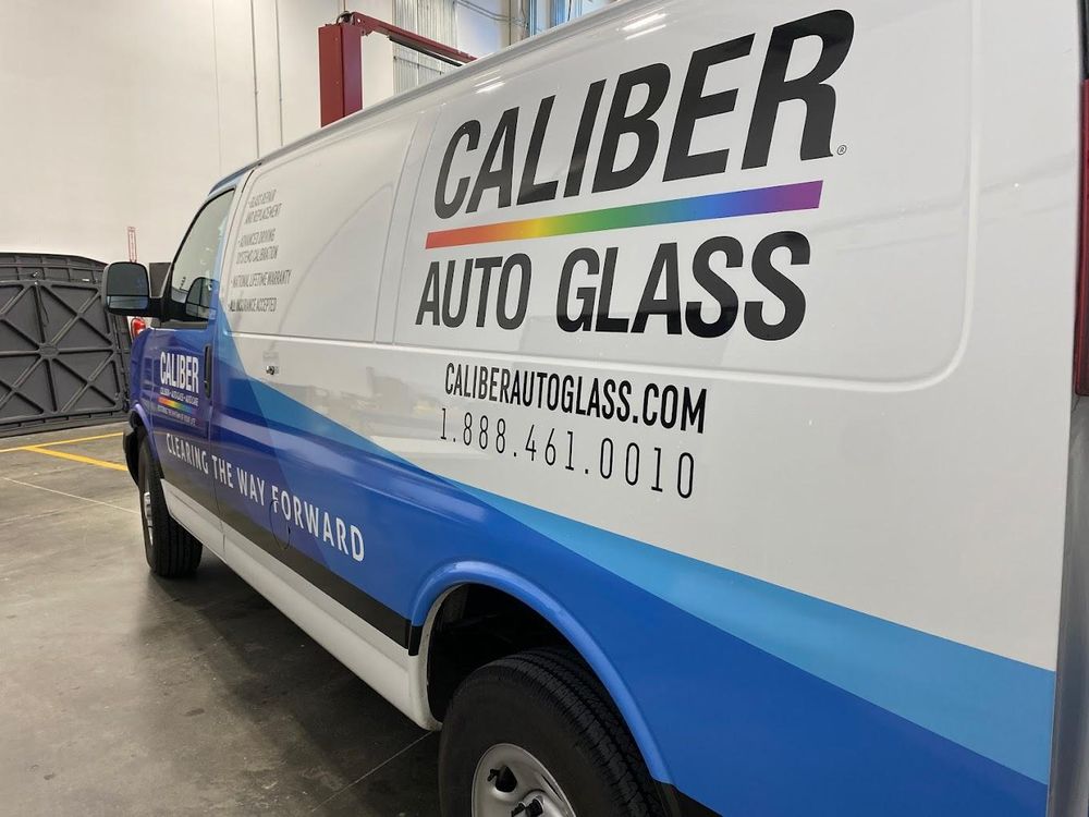 CALIBER AUTO GLASS Request a Quote 6308 San Pedro, San Antonio