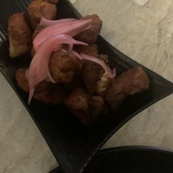 The Hub - Appetizer Carne Frita (fried pork chunks)