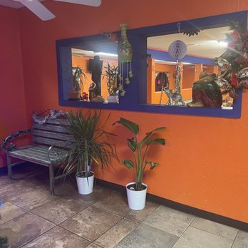 Maria's Mexican Restaurant - Interior - Mexican Near Me - Kilgore, Texas Maria's Mexican Restaurant - Interior - Mexican Near Me - Kilgore, Texas