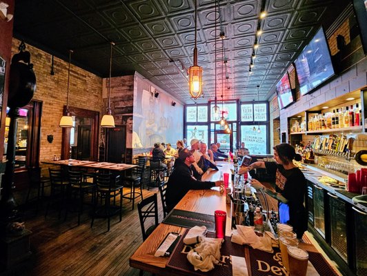 Fixture Pizza Pub by null