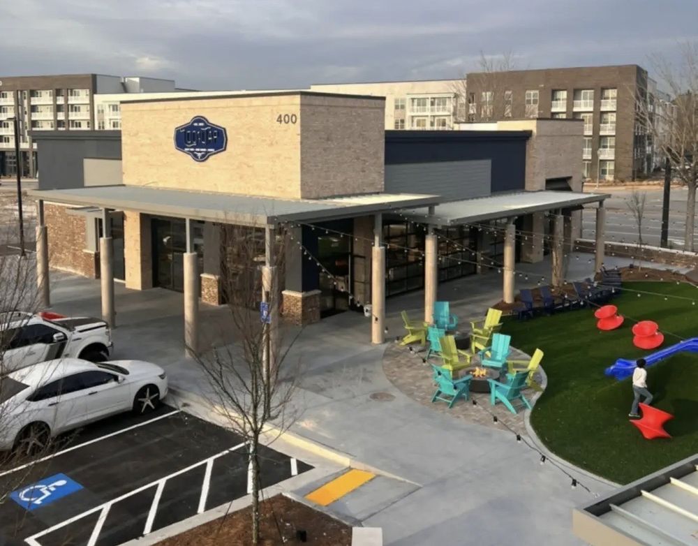 LOCAL TAP Updated September 2024 12 Reviews 2660 Mall Of