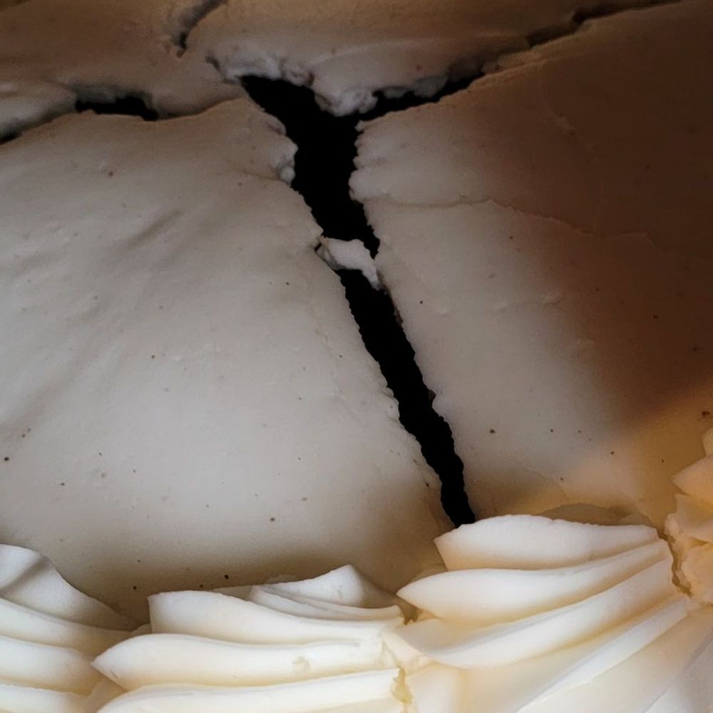 SmallCakes - Richmond - Cake with cracked icing! Beware! - Cupcakes Near Me - Richmond, Texas SmallCakes - Richmond - Cake with cracked icing! Beware! - Cupcakes Near Me - Richmond, Texas