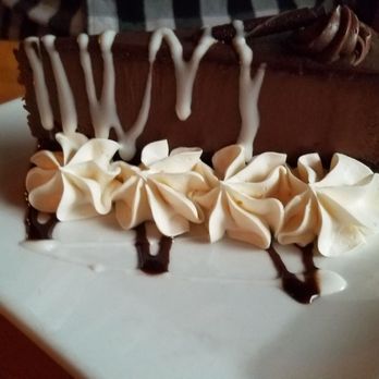 Ishnala - Chocolate cake - Steakhouses Near Me - Wisconsin Dells, Wisconsin Ishnala - Chocolate cake - Steakhouses Near Me - Wisconsin Dells, Wisconsin