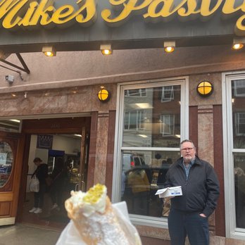 Mike's Pastry - Bakeries Near Me - Boston, Massachusetts