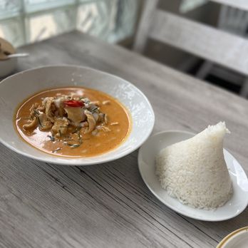 Thai Lemon Restaurant - Panang curry with chicken. - Thai Near Me - Alexandria, Virginia Thai Lemon Restaurant - Panang curry with chicken. - Thai Near Me - Alexandria, Virginia