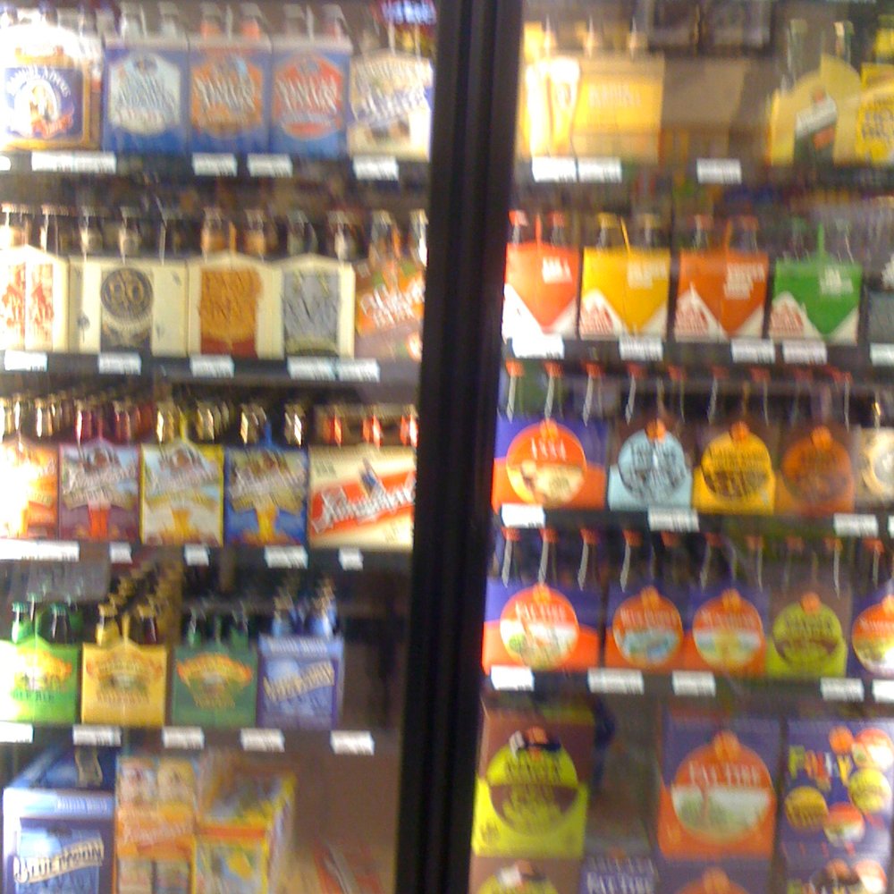 Lynn's Dakotamart - Grocery Near Me - Custer, South Dakota Lynn's Dakotamart - Grocery Near Me - Custer, South Dakota