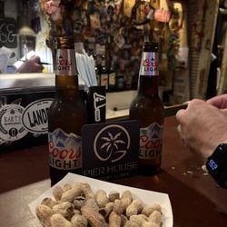 Chart Room - An old bar with lots of charm