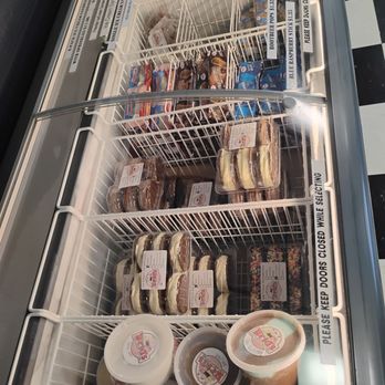 Reid's Ice Cream Parlor - Grab & go cooler - Ice Cream & Frozen Yogurt Near Me - Lockport, New York