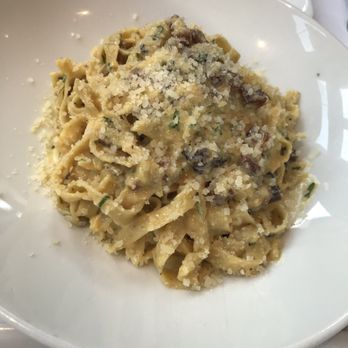 Aqua Pazza - Crab Carbonara - Italian Near Me - Boston, Massachusetts