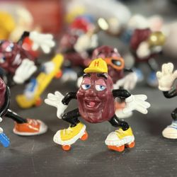 Thrills Ville - California Raisins