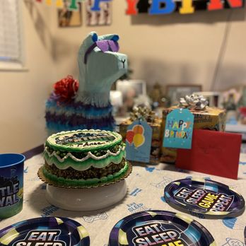 Liliha Bakery - Eat, Sleep, Fortnite, Repeat. - Bakeries Near Me - Honolulu, Hawaii