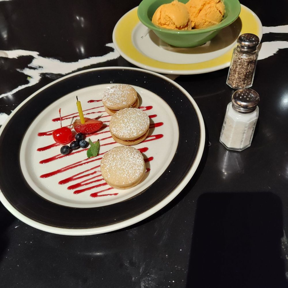 Pio Pio - Caramel cookies and lucuma ice cream - Latin American Near Me - Glen Cove, New York