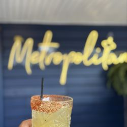 Metropolitan Kitchen & Lounge