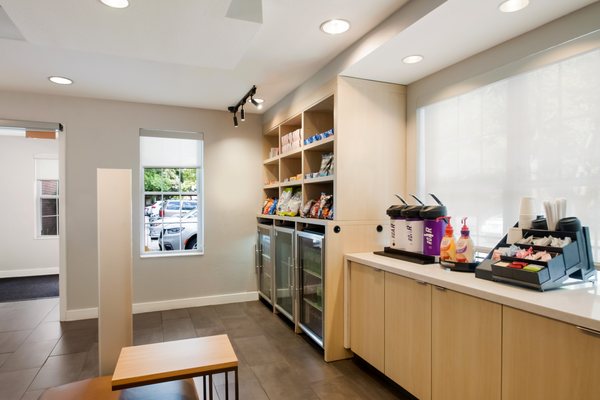 SONESTA ES SUITES MALVERN - 60 Photos & 19 Reviews - 20 Morehall Rd