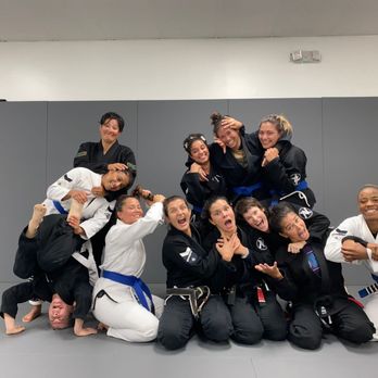 Aviv Jiu Jitsu - Fun training moments - Self-defense Classes Near Me - Boynton Beach, Florida