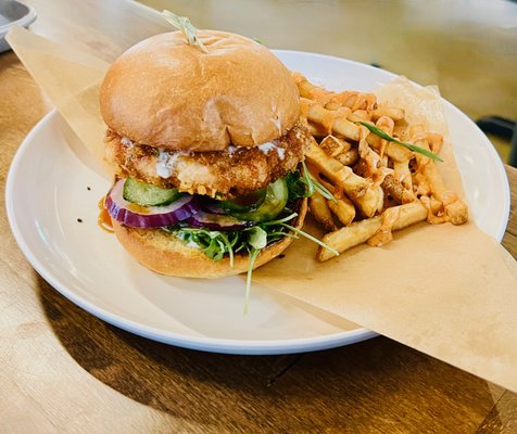 Chula Seafood Grayhawk by null