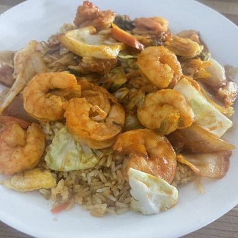 Seree Coffee Shop - Spicy shrimp fried rice - Breakfast & Brunch Near Me - Los Angeles, California
