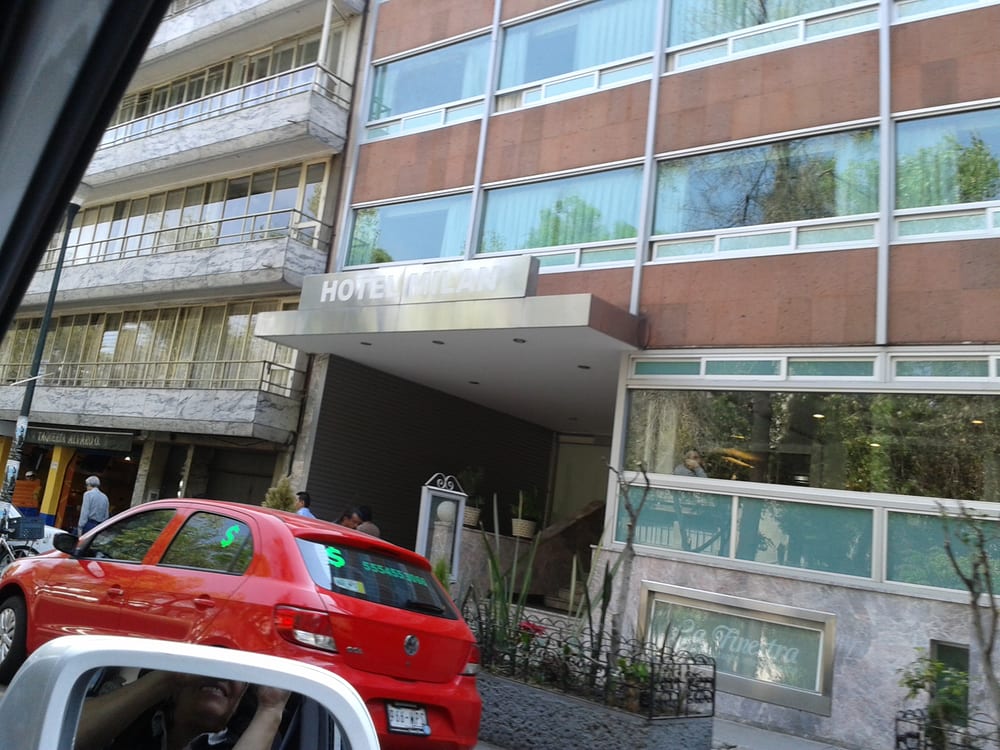 Hotel Milán